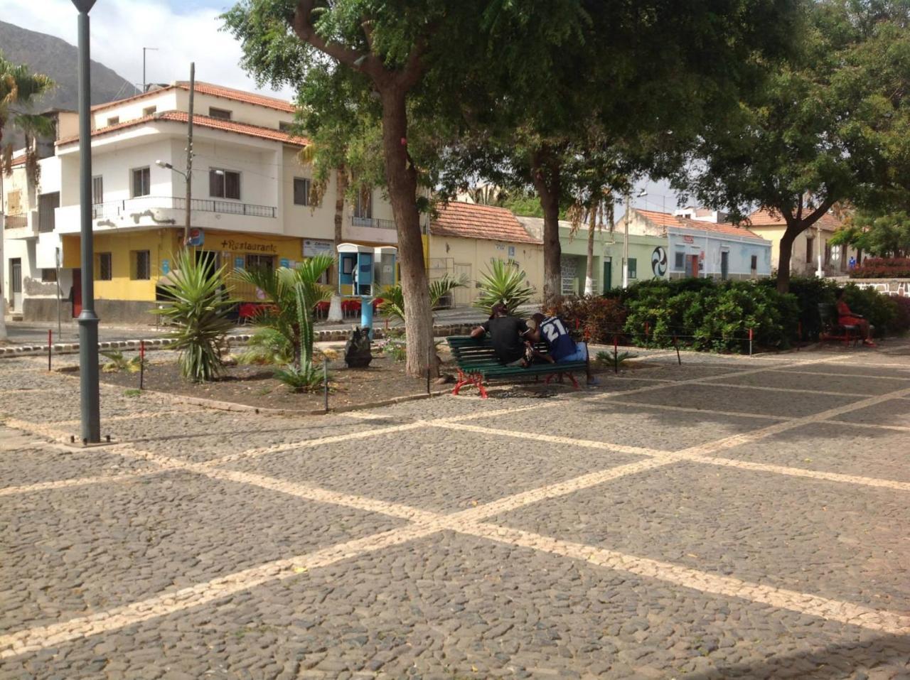 Casa Cabral : Big Apartment Next To The Beach 塔拉法尔 外观 照片