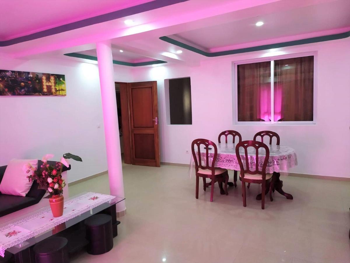 Casa Cabral : Big Apartment Next To The Beach 塔拉法尔 外观 照片
